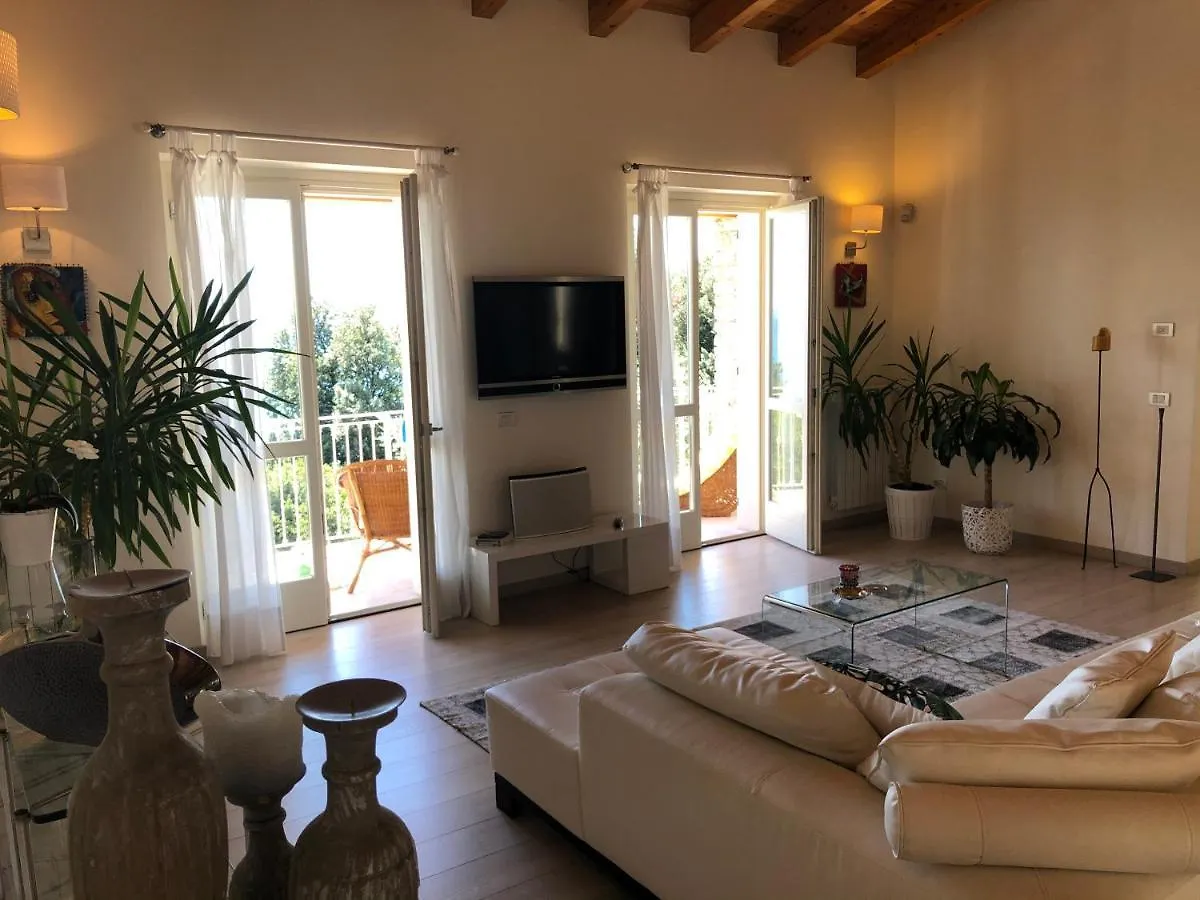 Villa Degli Ulivi Toscolano Maderno 0*,
